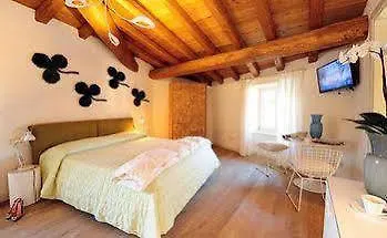 Al Castelletto 3* Tremosine