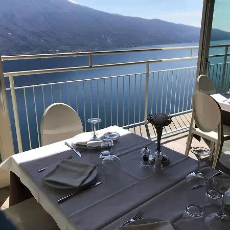 Al Castelletto 3* Tremosine
